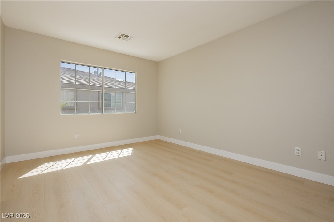 1617 Cave Spring Drive, Henderson, Nevada image 13