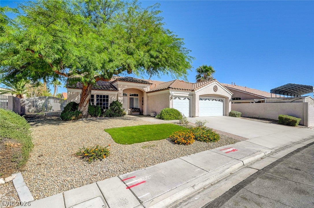950 Denberry Way