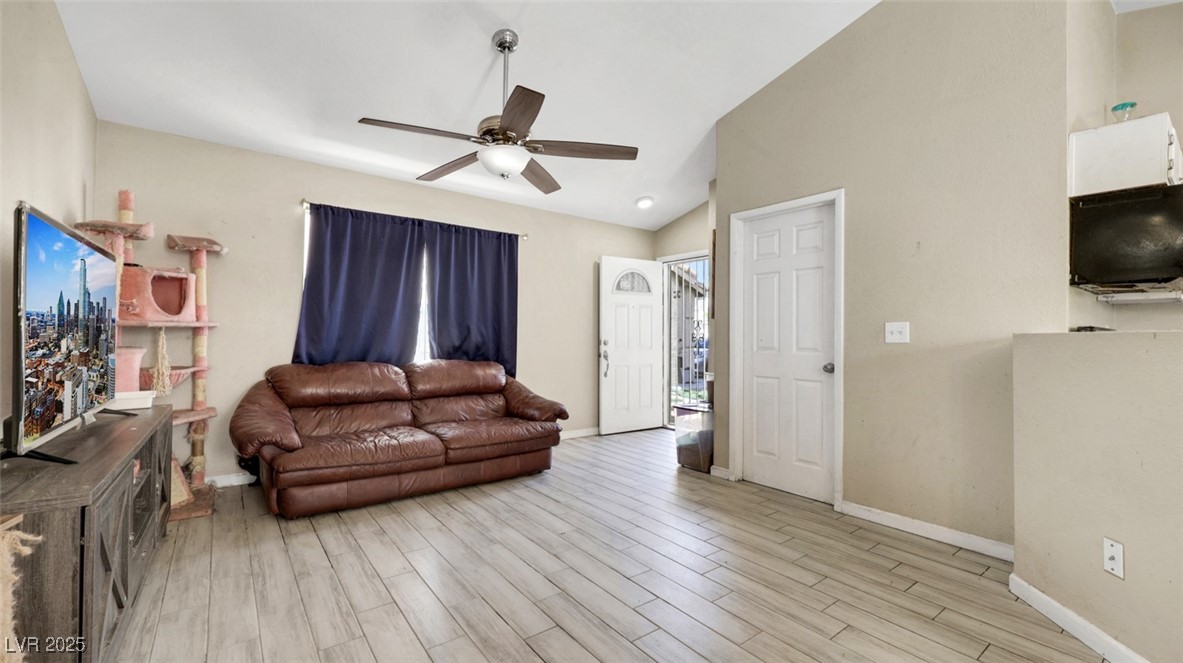4609 Little Finch Lane