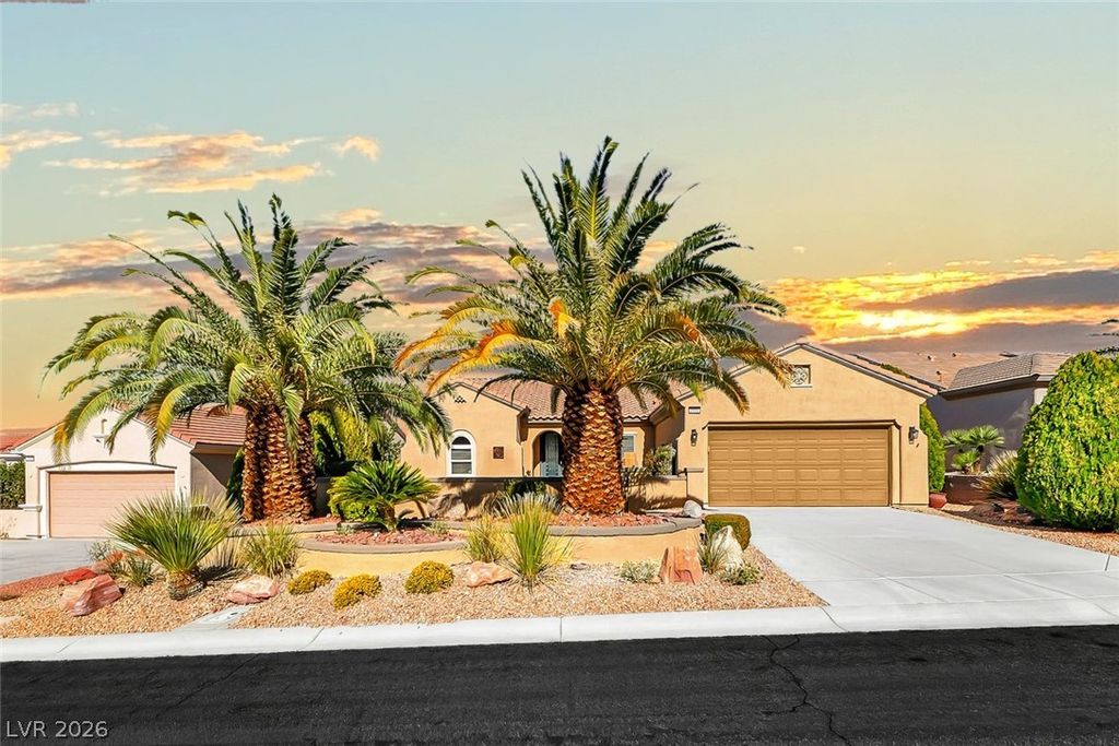 Photo of 2404 Ozark Plateau Drive, Henderson, NV 89044 (MLS # 2761561)