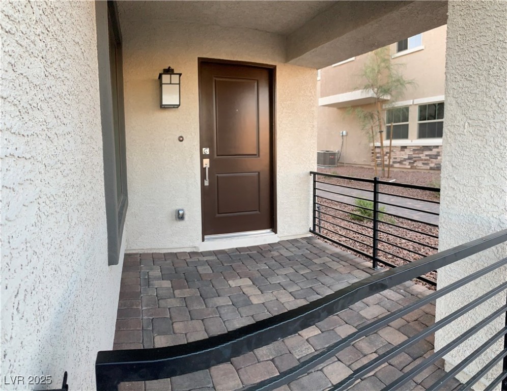 717 Pickled Pepper Place, Henderson, Nevada image 3