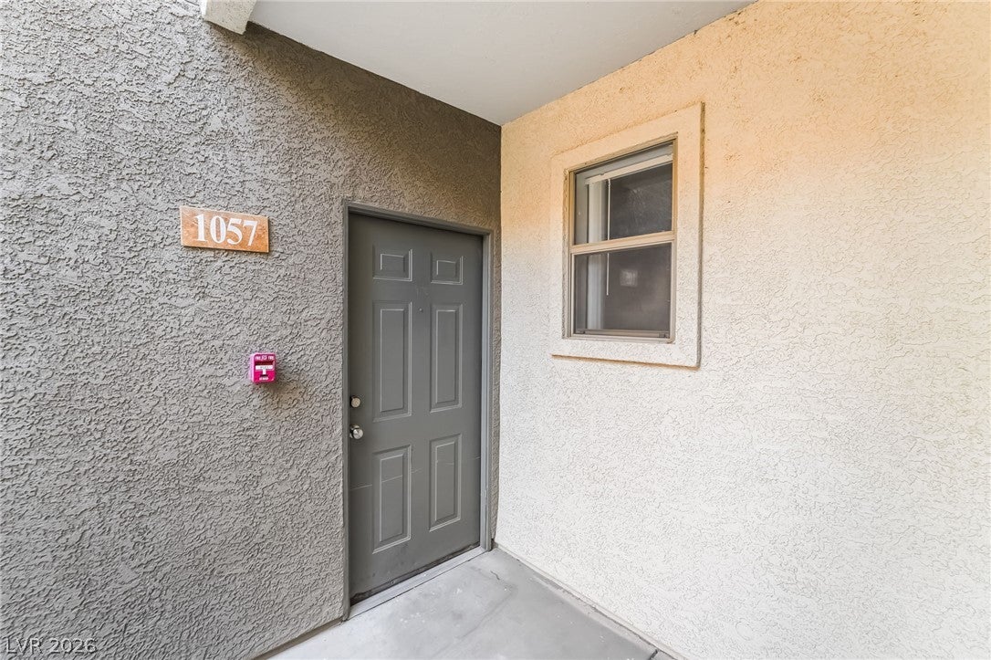8000 W Badura Avenue 1057