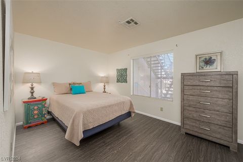 Condominium in Laughlin NV 2068 Mesquite Lane 34.jpg