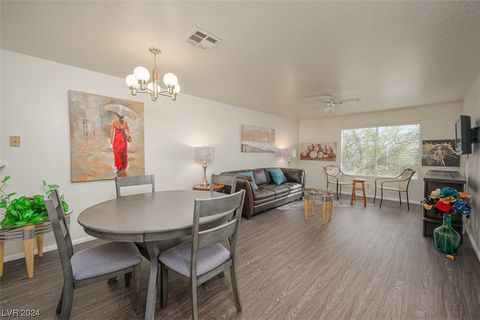 Condominium in Laughlin NV 2068 Mesquite Lane 15.jpg