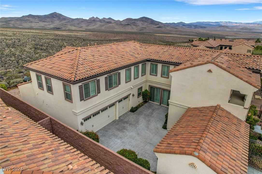 2381 Luberon Drive, Henderson, Nevada image 11