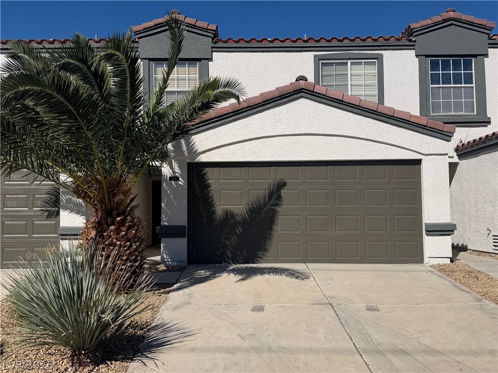 5330 E Charleston Boulevard 31