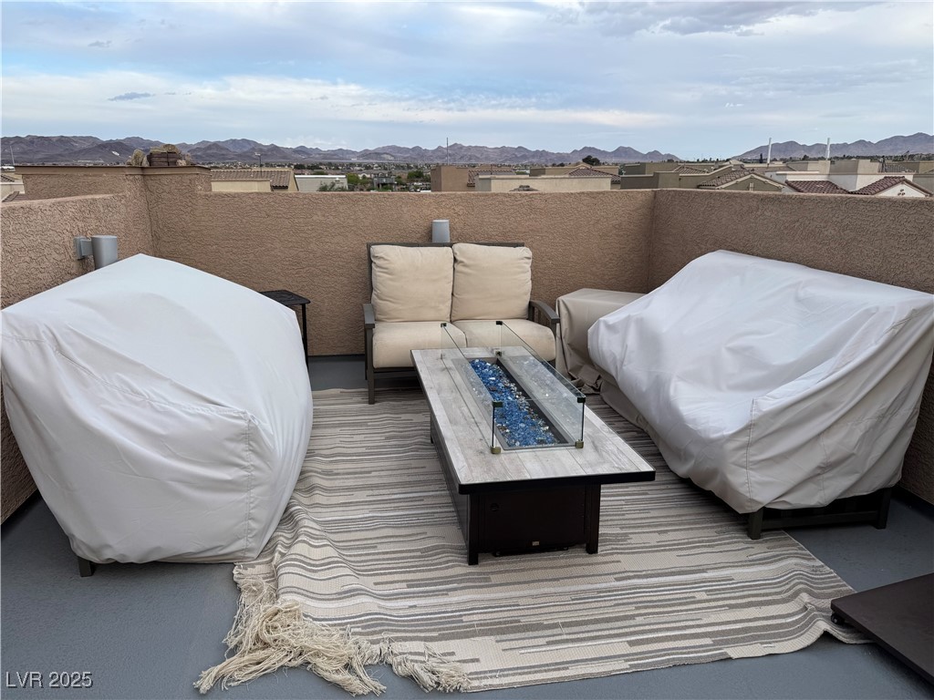 355 Gracious Way, Henderson, Nevada image 6