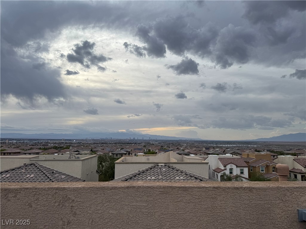 355 Gracious Way, Henderson, Nevada image 7