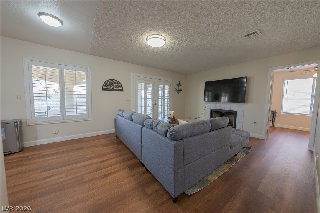 911 Saddle Horn Drive