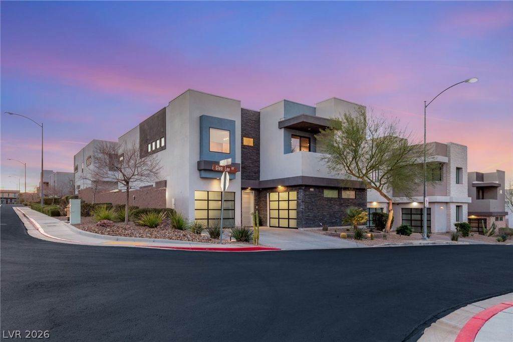 Photo of 229 Glen Lee Street, Henderson, NV 89012 (MLS # 2761791)