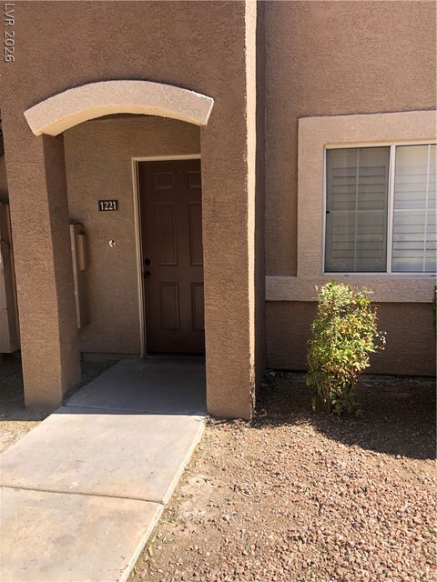 Condo For Rent - 10245 S Maryland Parkway #1221<br/> Clark County, Las Vegas, NV 89183