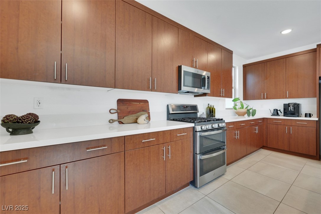 513 Monarch Ridge Court, North Las Vegas, Nevada image 24