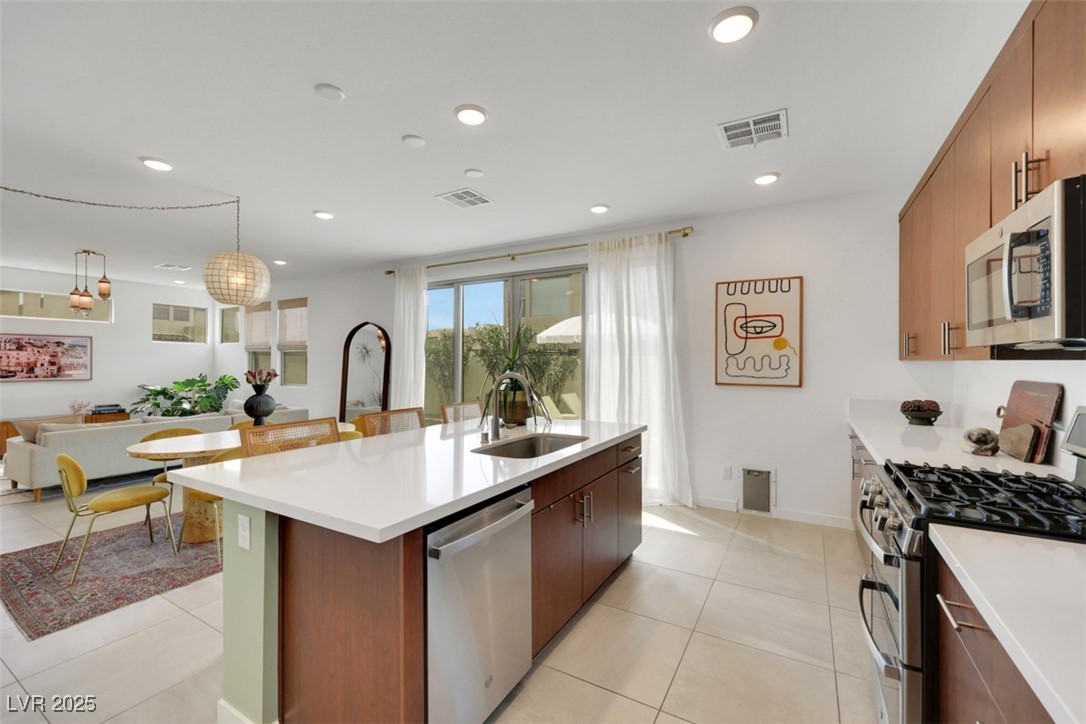 513 Monarch Ridge Court, North Las Vegas, Nevada image 22