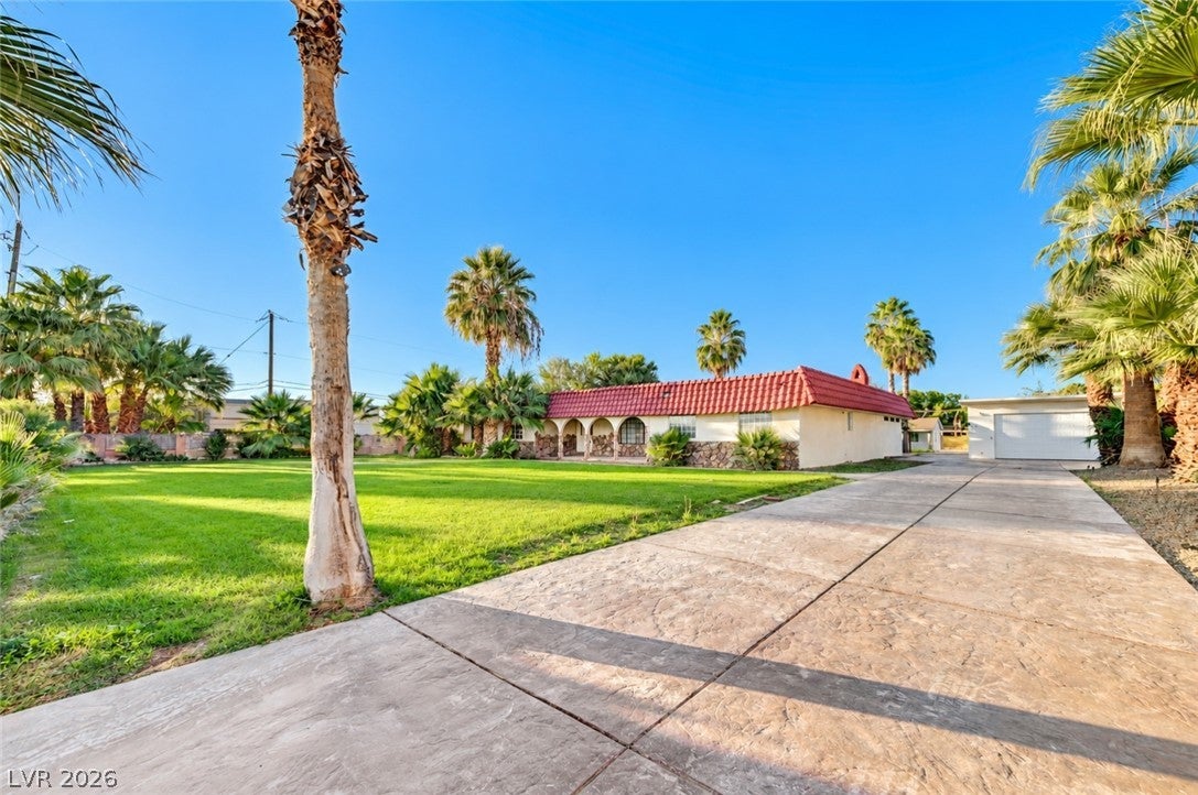 2926 E Eldorado Lane
