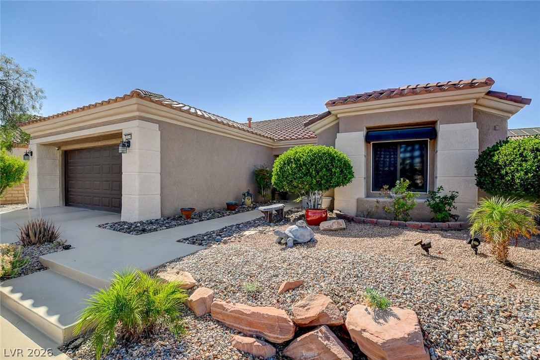 Properties 2 2629 Hanging Rock Drive