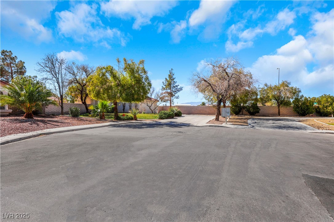 Las Vegas, Nevada 89123, United States, 3 Bedrooms Bedrooms, ,2 BathroomsBathrooms,Residential,Active,76482