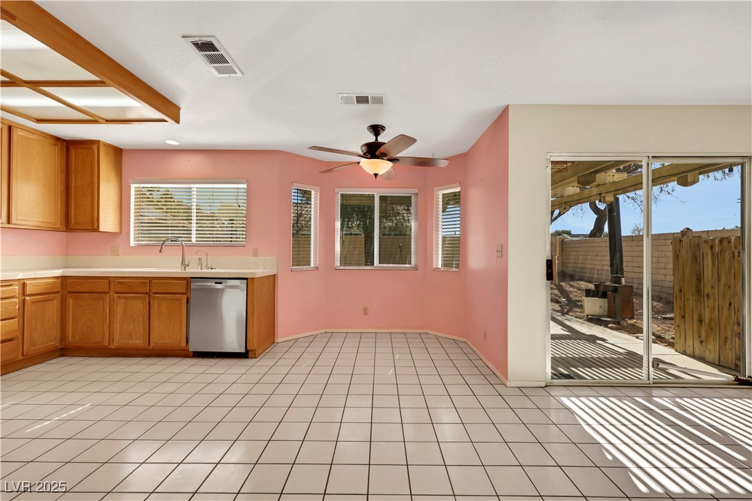 Las Vegas, Nevada 89123, United States, 3 Bedrooms Bedrooms, ,2 BathroomsBathrooms,Residential,Active,76482