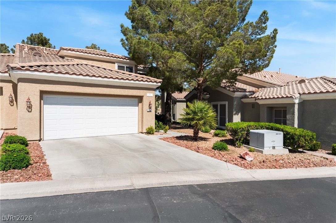 1920 Summer Palm Place 103