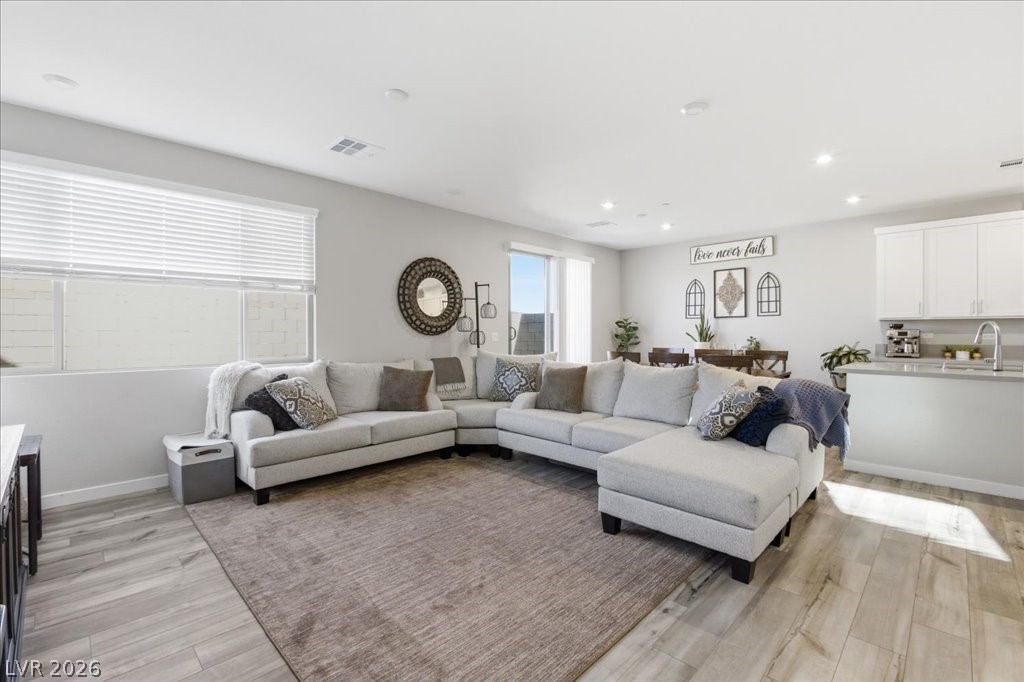 2555 Campaldo Street