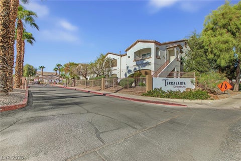 Condo For Sale - 5655 E Sahara Avenue #1069<br/> Clark County, Las Vegas, NV 89142