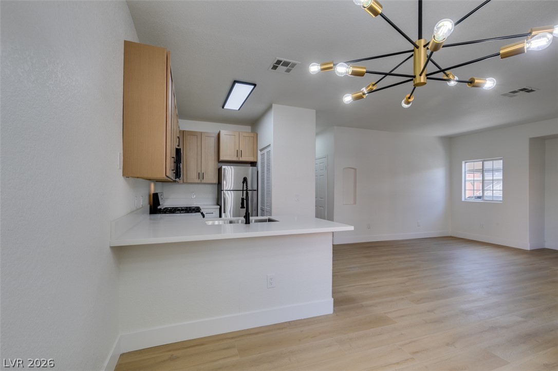 4730 E Craig Road 1085