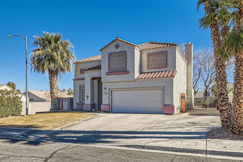 526 Feliz Contado Court, Henderson, Nevada image 2