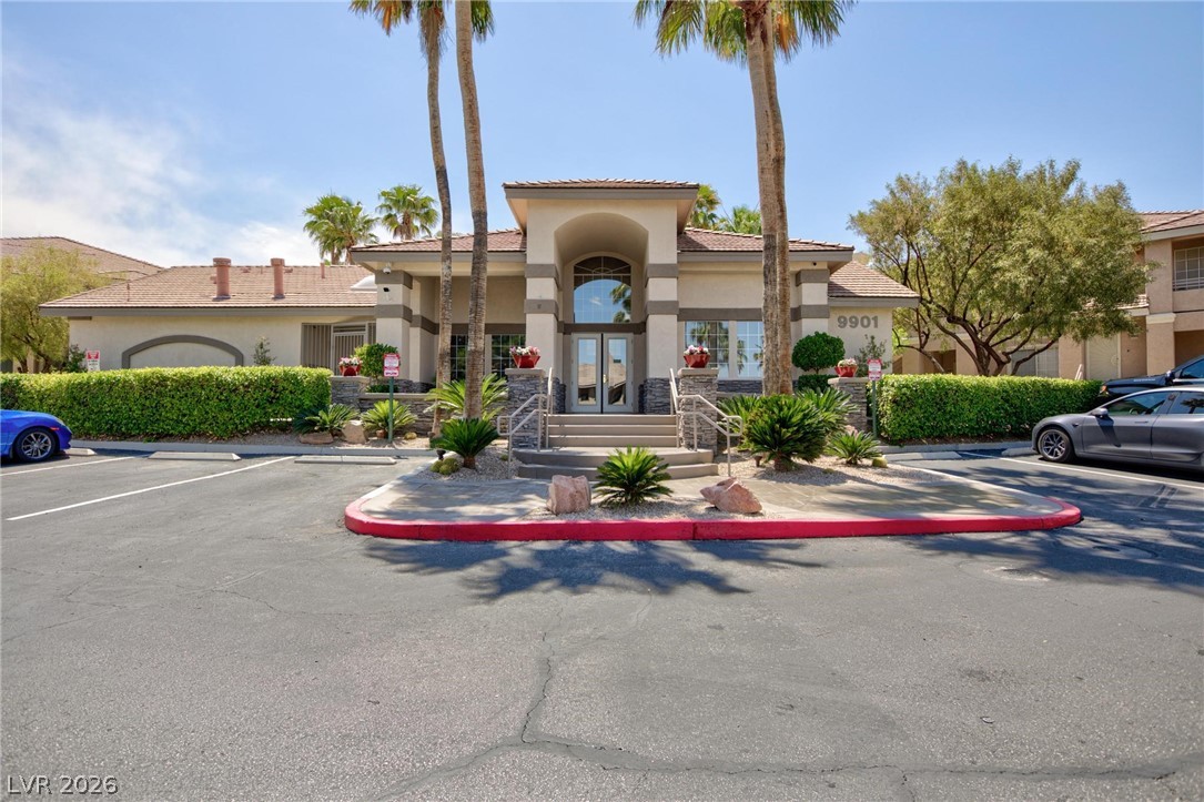 9901 Trailwood Drive 2055
