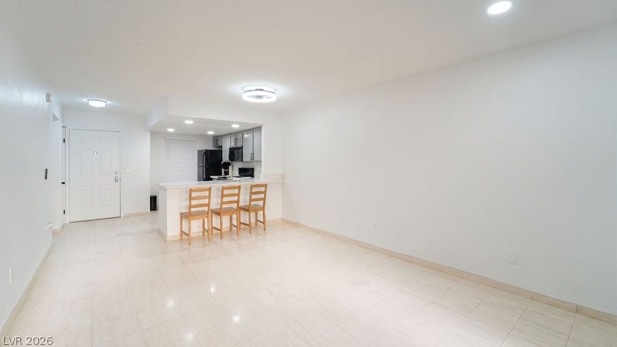 8070 W Russell Road 1099