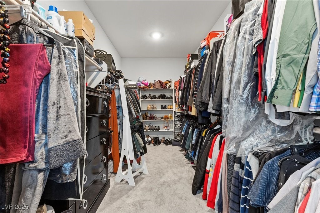 North Las Vegas, Nevada 89084, United States, 6 Bedrooms Bedrooms, ,4 BathroomsBathrooms,Residential,Active,182633