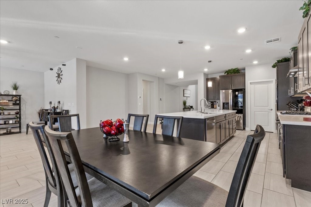 North Las Vegas, Nevada 89084, United States, 6 Bedrooms Bedrooms, ,4 BathroomsBathrooms,Residential,Active,182633