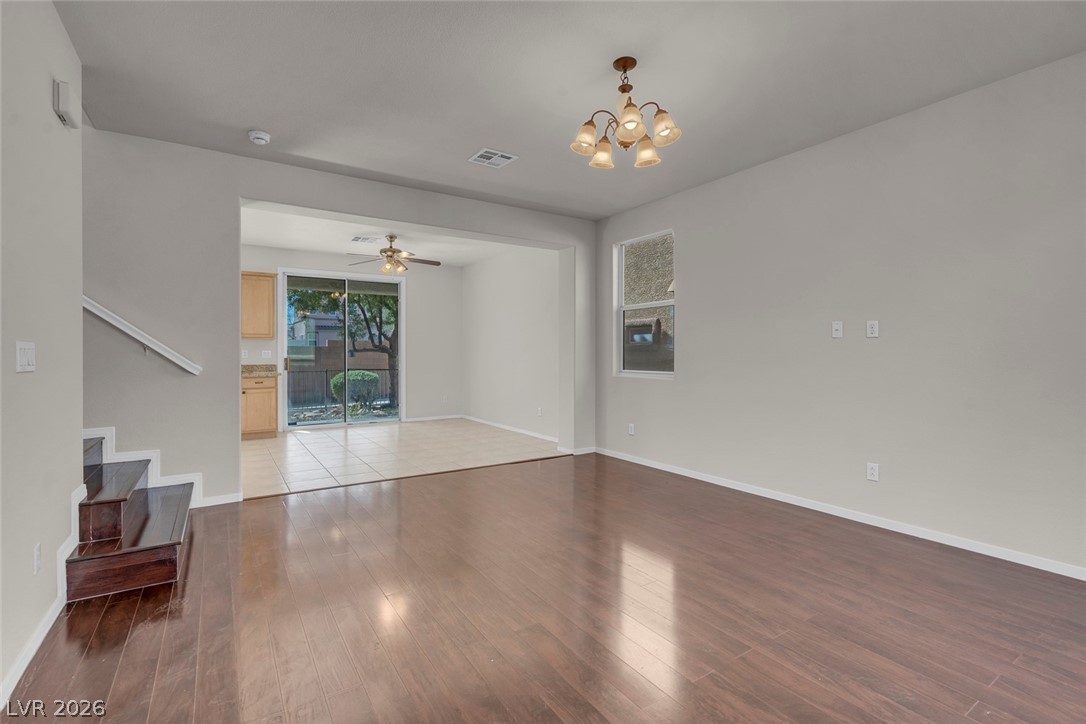 8833 Salvestrin Point Avenue