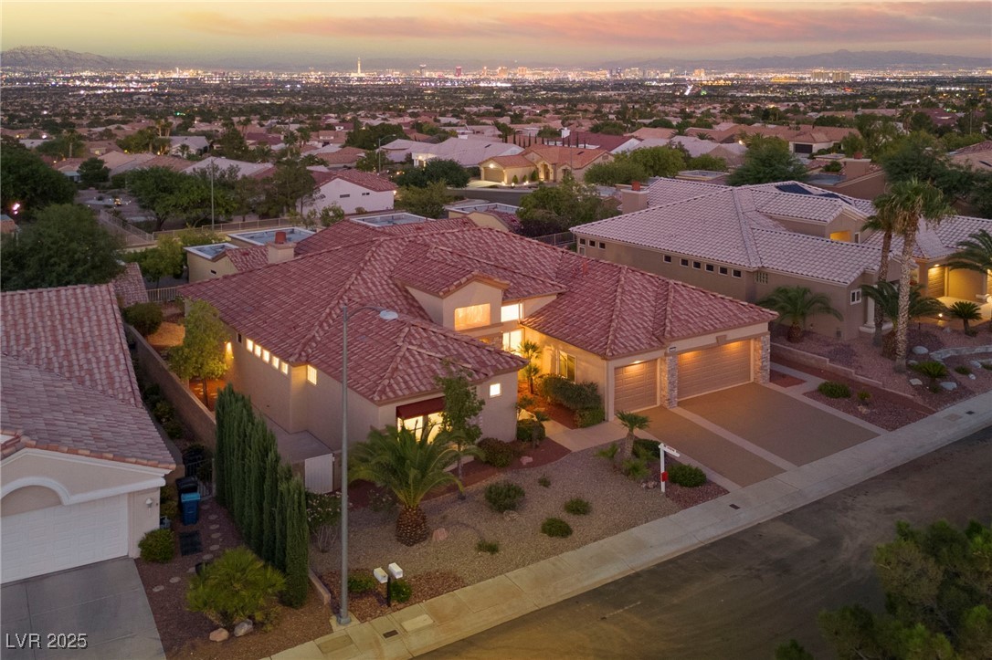 2548 Faiss Drive, Las Vegas, Nevada image 4