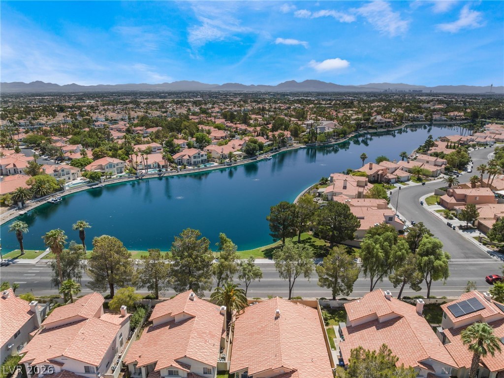 8429 Honeywood Circle