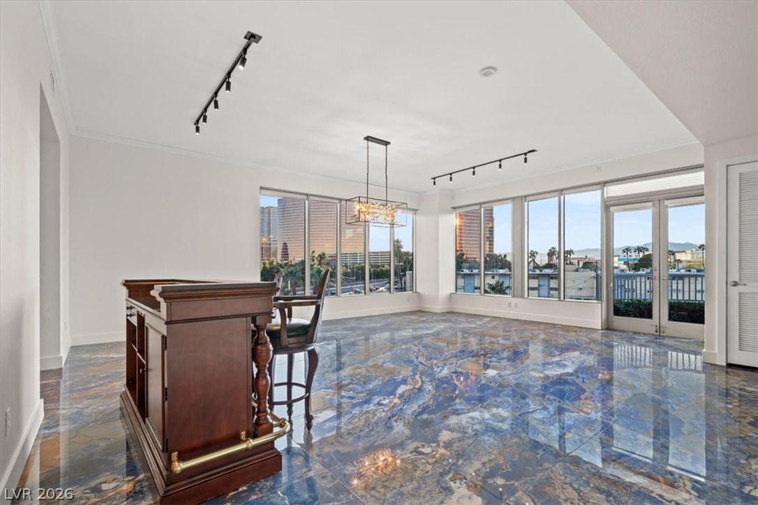 360 E Desert Inn Road 407