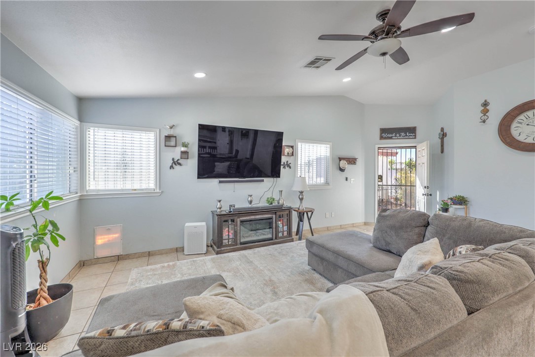 5446 Indigo Hills Street