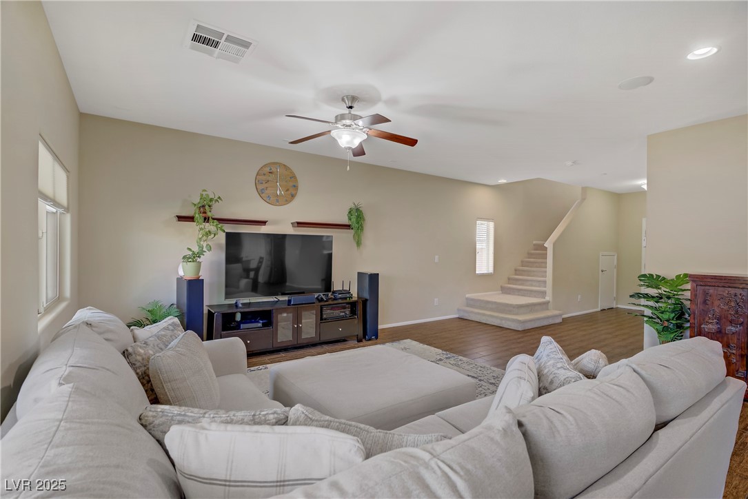 776 Flowing Meadow Drive, Henderson, Nevada image 5
