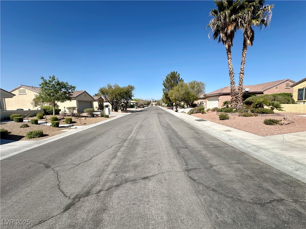 Properties 3 2558 Grandville Avenue