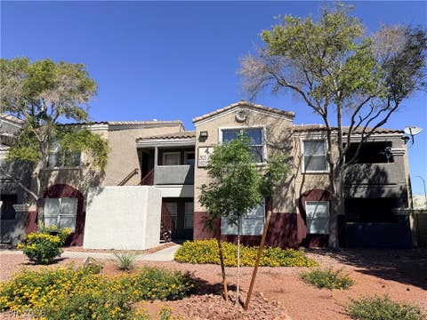 Condo For Rent - 5055 W Hacienda Avenue #2023<br/> Clark County, Las Vegas, NV 89118