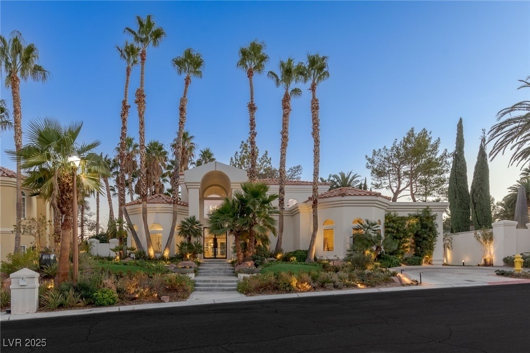 8109 Moonstone Circle
