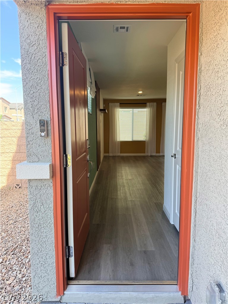 2626 Blue Dawn Falls Avenue