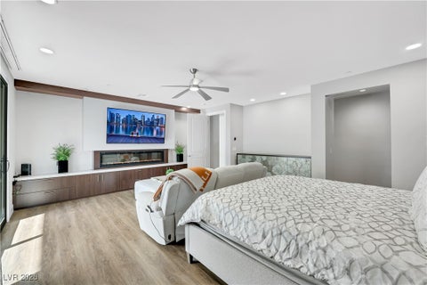 Tiny photo for 5232 Fading Sunset Drive, Las Vegas, NV 89135 (MLS # 2748457)