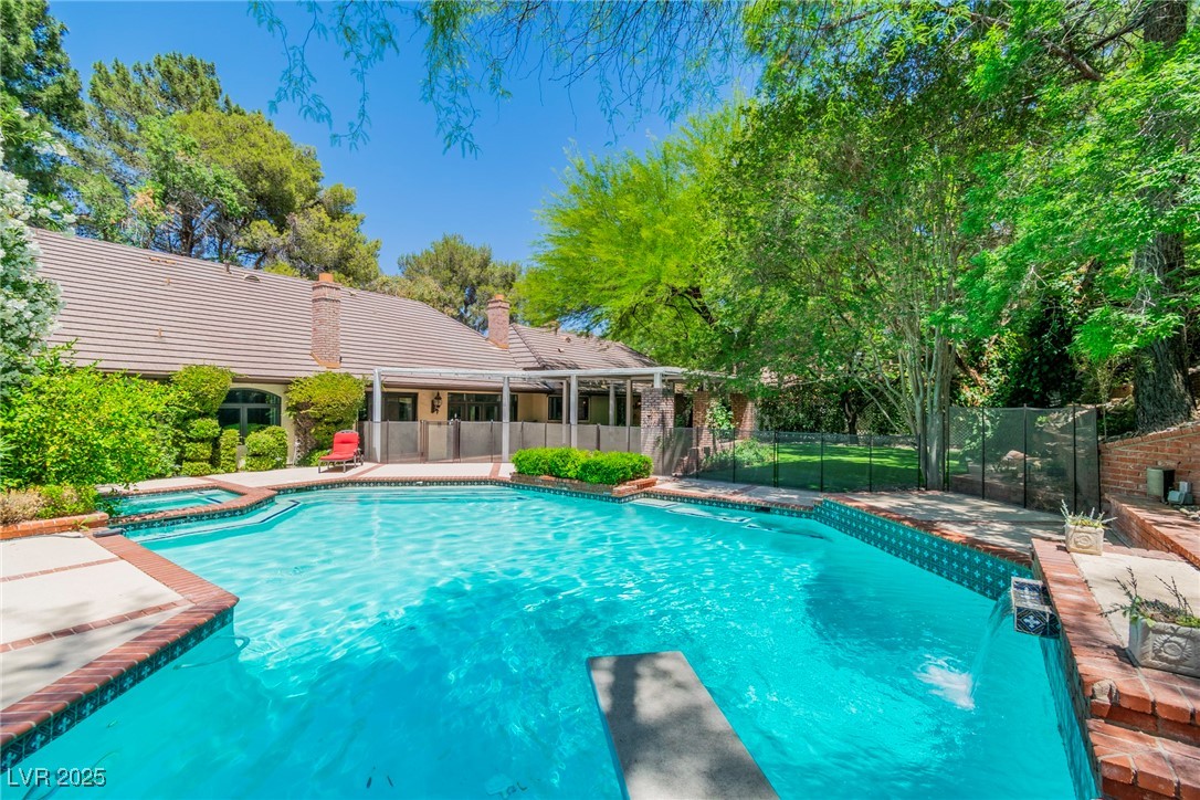108 Quail Run Road, Henderson, Nevada image 2