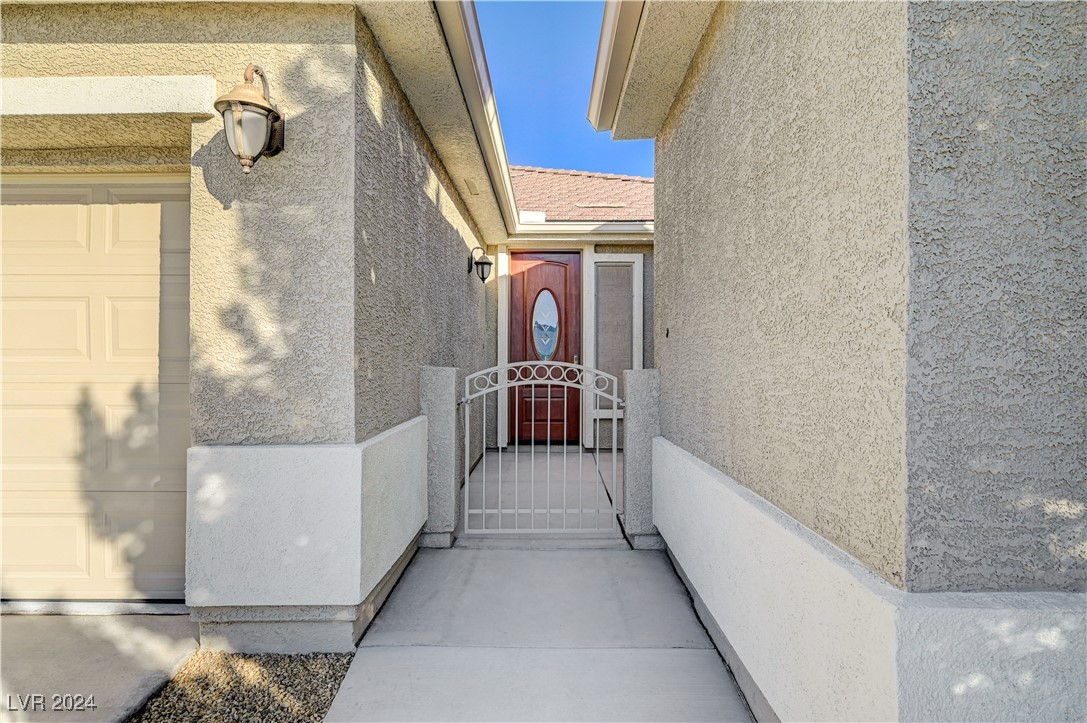 5762 Hannah Brook Street, North Las Vegas, Nevada image 3