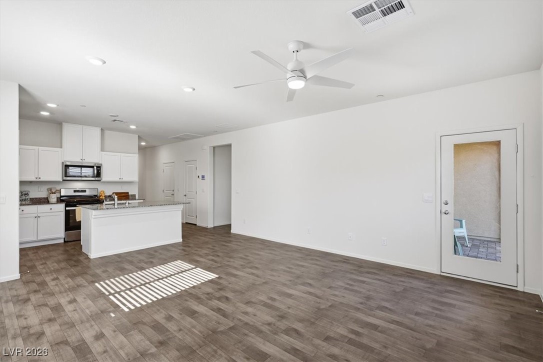 1186 Hummingbird Bay Lane