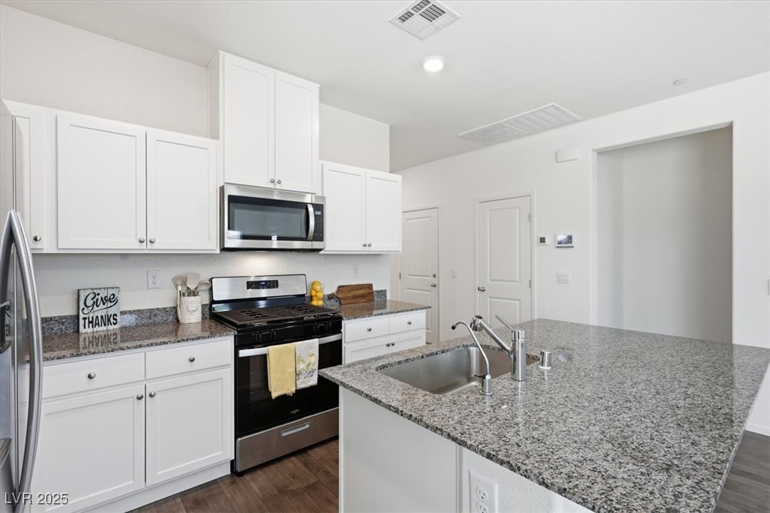 1186 Hummingbird Bay Lane