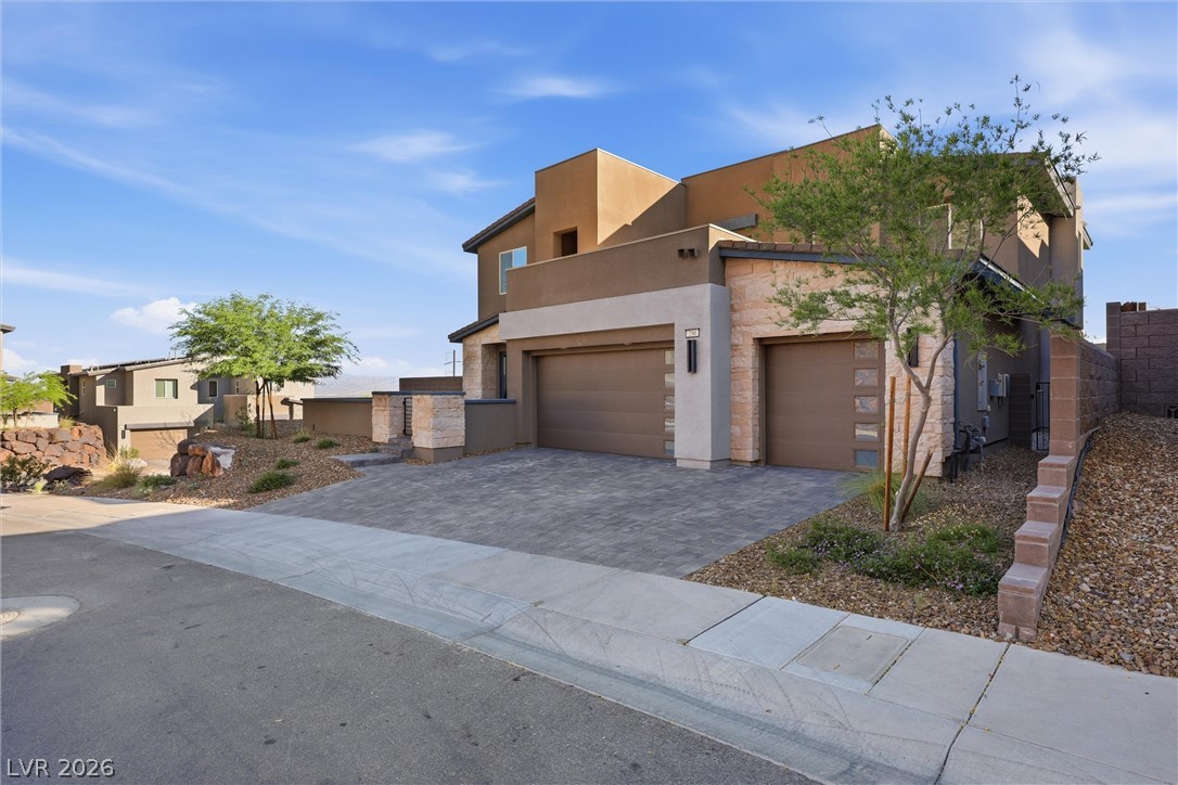 290 Natoire Court