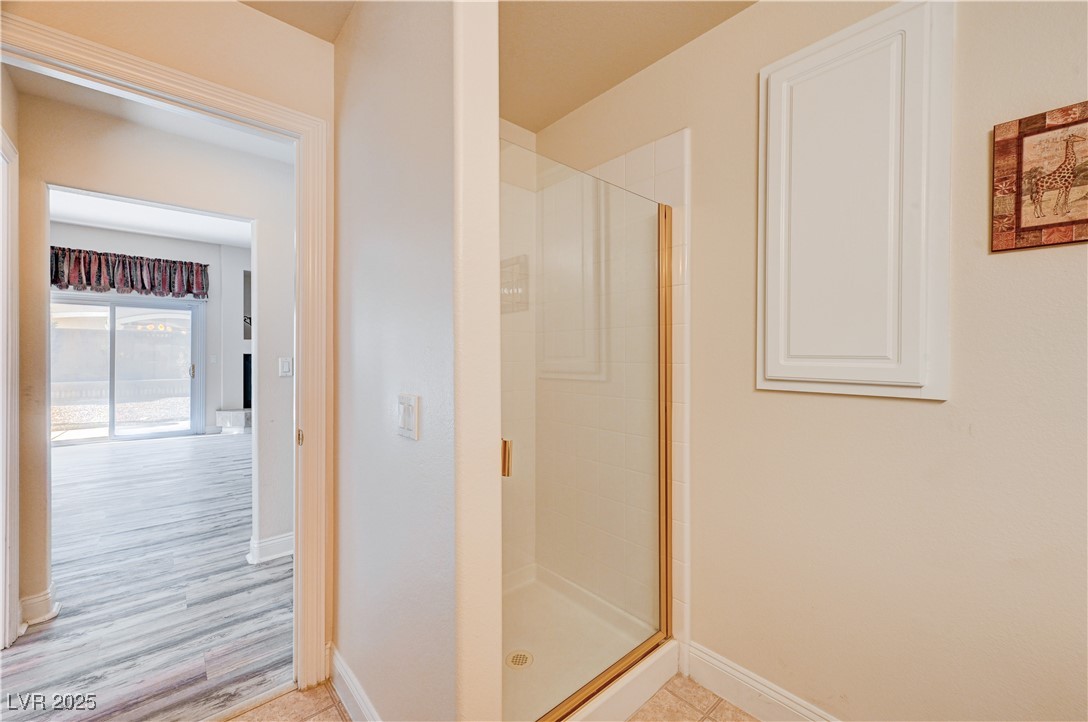 7623 Calm Passage Court, Las Vegas, Nevada image 27