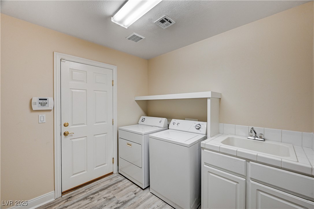 7623 Calm Passage Court, Las Vegas, Nevada image 30