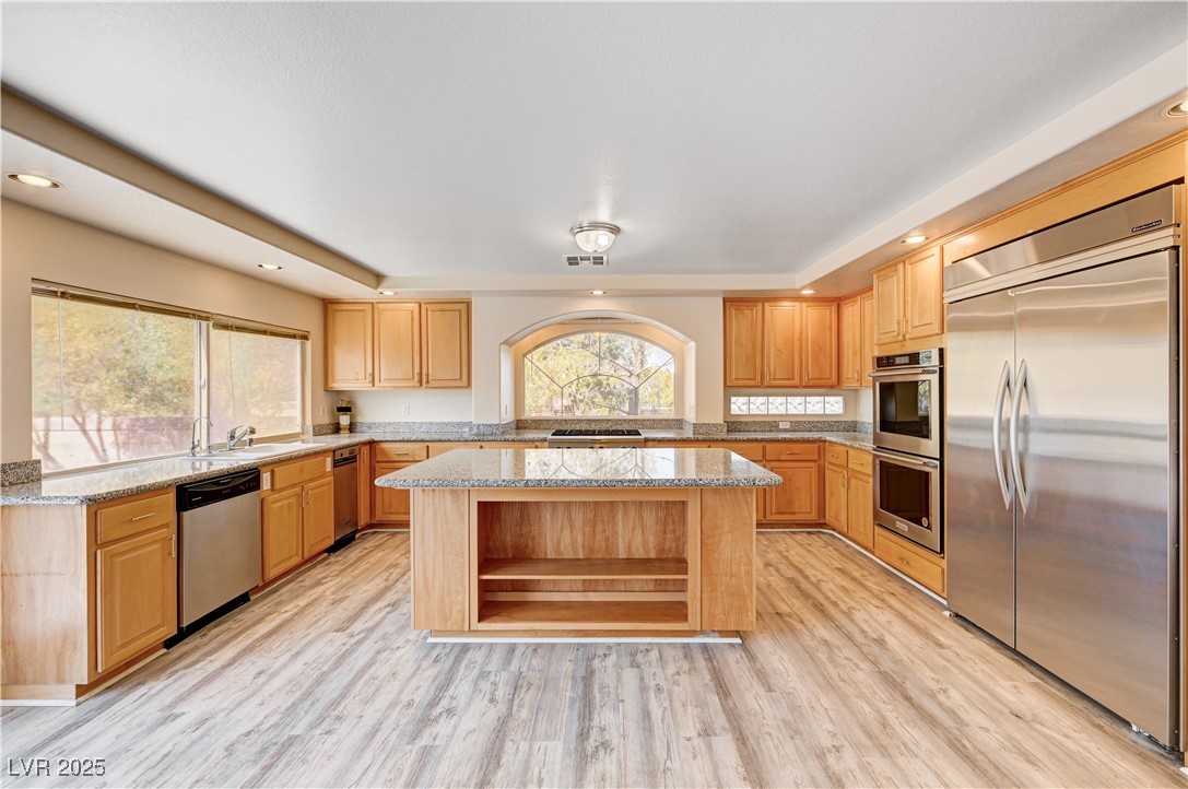 7623 Calm Passage Court, Las Vegas, Nevada image 15