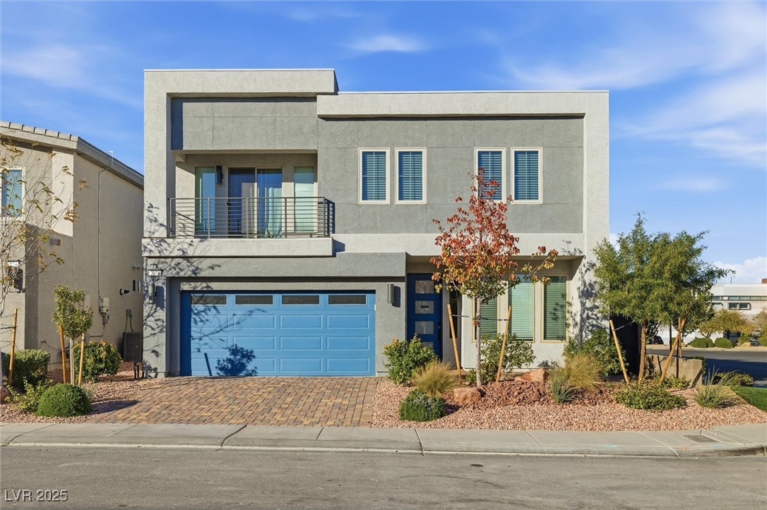 Las Vegas, Nevada 89113, United States, 5 Bedrooms Bedrooms, ,3 BathroomsBathrooms,Residential,Active,256400